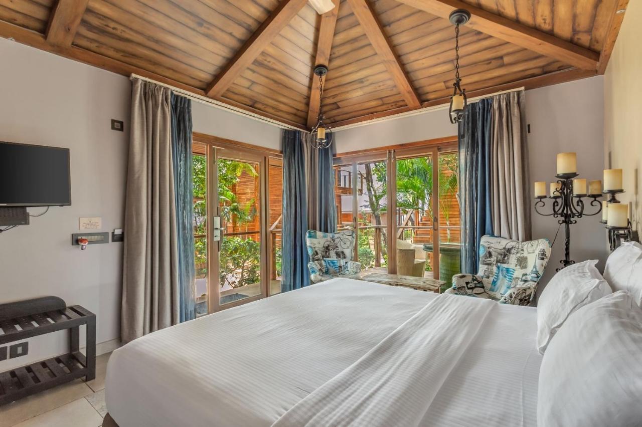 The Baga Beach Resort Ngoại thất bức ảnh