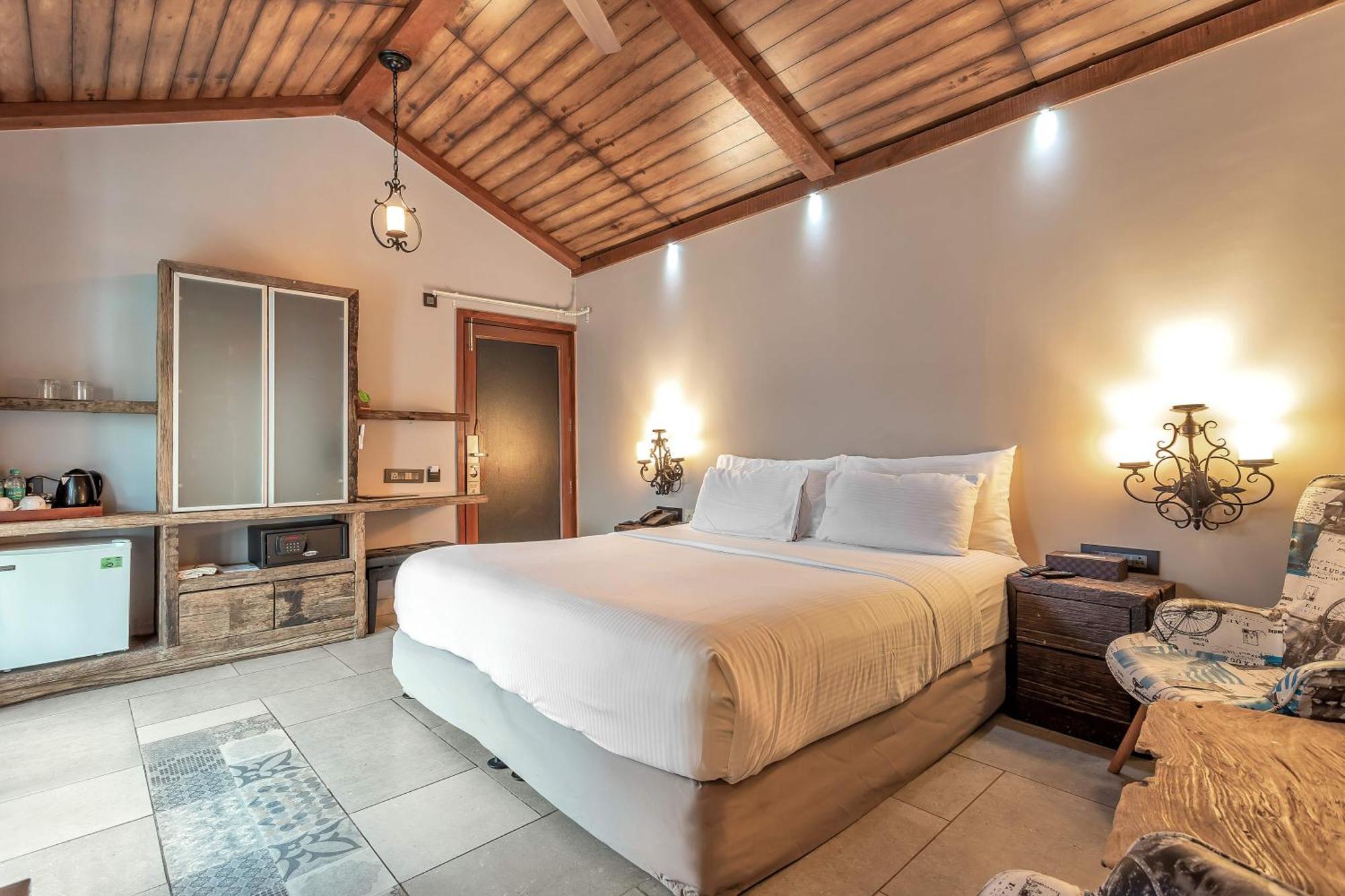 The Baga Beach Resort Ngoại thất bức ảnh